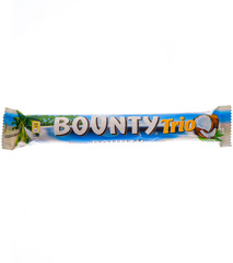 Изображение 1178 Шоколадный батончик Bounty Трио 82,5г